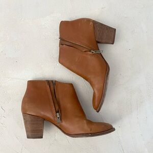 MADEWELL Billie leather boot in English Saddle size 8